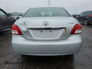 2008 Toyota Yaris with VIN JTDBT923981204412, listed as a Copart auction lot 60044655 with 194,098 mi miles and Clean title. Bid and sale history available at DreamBid. Image 6.
