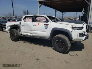 2019 Toyota Tacoma 4WD SR with VIN 5TFCZ5AN3KX210922, listed as a Copart auction lot 42830434 with 1 mi miles and Non Repairable. Bid and sale history available at carsss.com. Image 4.