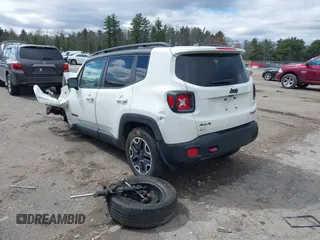 2016 Jeep Renegade Trailhawk with VIN ZACCJBCT4GPD12242, listed as a IAAI auction lot 42035366 with 112,429 mi miles and . Bid and sale history available at DreamBid. Image 3.