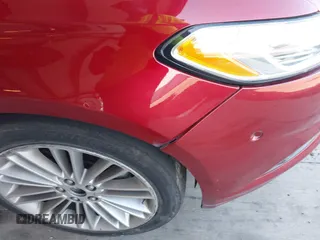 2013 Ford Fusion SE Hybrid z VIN 3FA6P0LU9DR183625, wystawiony jako IAAI lot #42338533 z przebiegiem 159 546 mil mil oraz . Historia ofert i sprzedaży dostępna na DreamBid. Obrazek 14.