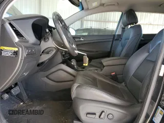 2017 Hyundai Tucson SE Plus with VIN KM8J33A45HU529247, listed as a Copart auction lot 87841805 with 69,476 mi miles and Non Repairable. Bid and sale history available at carsss.com. Image 7.
