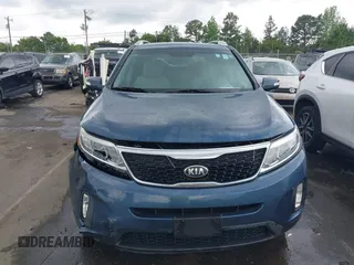 2014 Kia Sorento LX with VIN 5XYKT4A64EG512629, listed as a IAAI auction lot 42082927 with 148,832 mi miles. Bid and sale history available at carsss.com. Image 12.