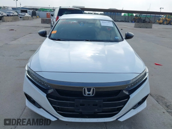 2022 Honda Accord Sedan Sport SE with VIN 1HGCV1F46NA061743, listed as a IAAI auction lot 41937995 with 32,820 mi miles. Bid and sale history available at carsss.com. Image 13.