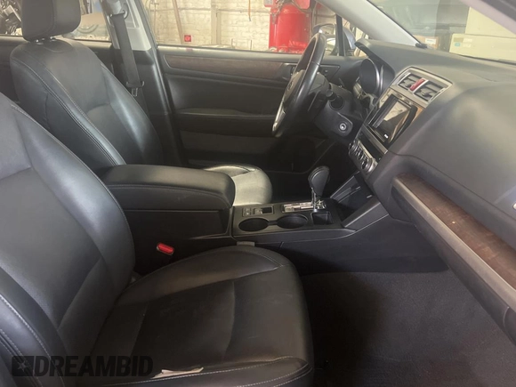 2015 Subaru Outback Limited z VIN 4S4BSAJC8F3336435, wystawiony jako Copart lot #57523885 z przebiegiem 96 025 mil mil oraz Szkoda całkowita • Salvage title. Historia ofert i sprzedaży dostępna na DreamBid. Obrazek 5.