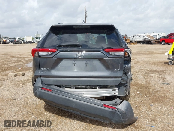 2021 Toyota RAV4 XLE with VIN 2T3W1RFV5MC104078, listed as a IAAI auction lot 42591343 with 57,057 mi miles and . Bid and sale history available at DreamBid. Image 17.