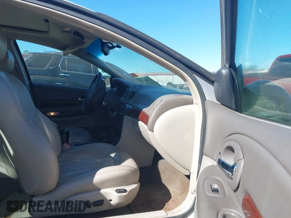 2002 Chrysler 300M M with VIN 2C3HE66GX2H103036, listed as a IAAI auction lot 41684869 with 98,119 mi miles and . Bid and sale history available at DreamBid. Image 5.