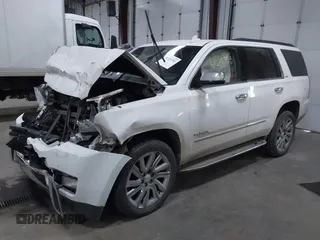 2020 GMC Yukon SLT with VIN 1GKS2BKC2LR175800, listed as a IAAI auction lot 41225753 with 80,333 mi miles. Bid and sale history available at carsss.com. Image 2.