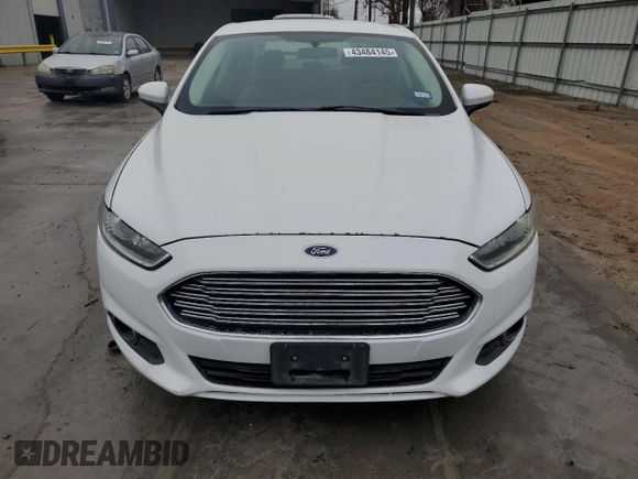 2015 Ford Fusion S with VIN 3FA6P0G74FR127017, listed as a Copart auction lot 43484145 with 210,523 mi miles and Clean Title. Bid and sale history available at DreamBid. Image 5.