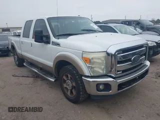 2011 Ford Super Duty F-250 SRW XL with VIN 1FT7W2A6XBEA06468, listed as a IAAI auction lot 41295895 with 233,052 mi miles. Bid and sale history available at carsss.com. Image 1.