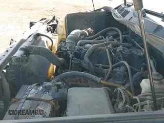 2010 Toyota Tundra с VIN 5TFRM5F15AX005244, выставлен на аукционе IAAI как лот 42968109 с пробегом 235 631 миль миль и . История ставок и продаж доступна на DreamBid. Изображение 19.
