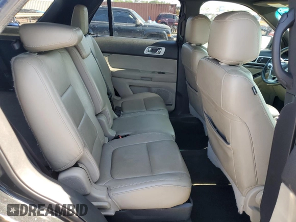 2014 Ford Explorer XLT with VIN 1FM5K7D80EGB33070, listed as a Copart auction lot 52515685 with 163,224 mi miles and Salvage Title. Bid and sale history available at carsss.com. Image 10.