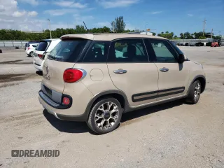 2014 FIAT 500L Trekking with VIN ZFBCFADH1EZ020216, listed as a Copart auction lot 74324744 with 85,754 mi miles and Clean Title. Bid and sale history available at carsss.com. Image 3.