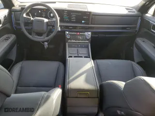 2024 Hyundai Santa Fe Calligraphy with VIN 5NMP54GL7RH062029, listed as a Copart auction lot 75965534 with 195 mi miles and Salvage Title. Bid and sale history available at carsss.com. Image 8.
