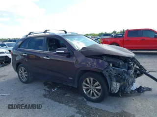 2012 Kia Sorento SX with VIN 5XYKWDA20CG219022, listed as a IAAI auction lot 42375157 with 200,363 mi miles and . Bid and sale history available at DreamBid. Image 1.