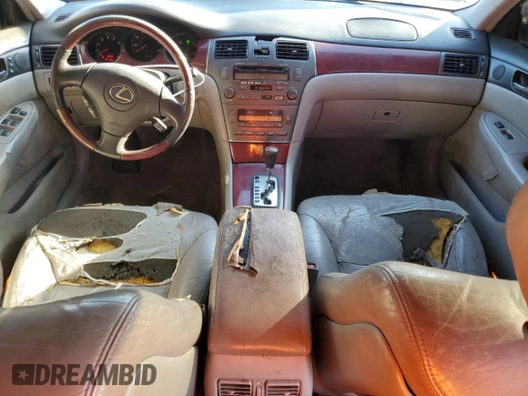 2003 Lexus ES 300 with VIN JTHBF30G030098309, listed as a Copart auction lot 44358635 with 284,183 mi miles and Salvage Title. Bid and sale history available at DreamBid. Image 8.