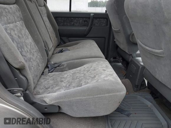 2002 Isuzu Trooper S with VIN JACDJ58X527J07745, listed as a IAAI auction lot 42714673 with 122,482 mi miles and . Bid and sale history available at DreamBid. Image 8.