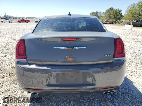 2018 Chrysler 300 Touring L with VIN 2C3CCAAGXJH208264, listed as a Copart auction lot 50007395 with 195,302 mi miles and Salvage Title. Bid and sale history available at carsss.com. Image 6.