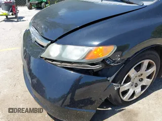 2008 Honda Civic LX with VIN 1HGFA16598L084685, listed as a IAAI auction lot 42254080 with 178,559 mi miles and . Bid and sale history available at DreamBid. Image 11.