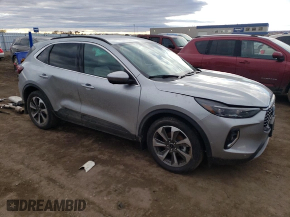 2023 Ford Escape with VIN 1FMCU0JZ0PUB24427, listed as a Copart auction lot 42050144 with 5,588 mi miles and . Bid and sale history available at DreamBid. Image 4.