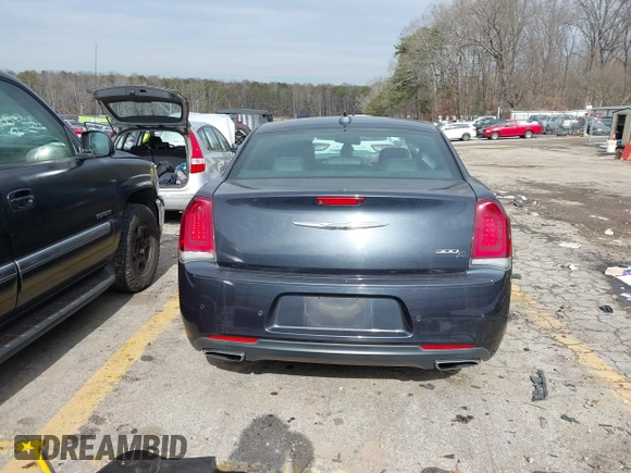 2018 Chrysler 300 with VIN 2C3CCABG0JH253924, listed as a IAAI auction lot 41407398 with 113,013 mi miles. Bid and sale history available at carsss.com. Image 16.