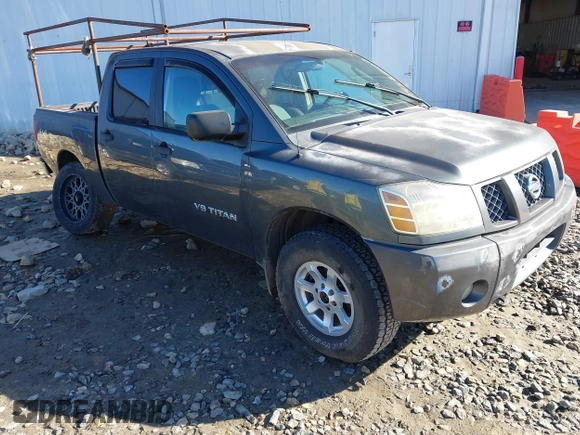 2005 Nissan Titan SE with VIN 1N6AA07BX5N502188, listed as a IAAI auction lot 41458002 with 207,154 mi miles. Bid and sale history available at carsss.com. Image 1.