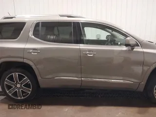 2019 GMC Acadia Denali with VIN 1GKKNXLS6KZ142226, listed as a IAAI auction lot 40453039 with 21,770 mi miles and . Bid and sale history available at carsss.com. Image 14.