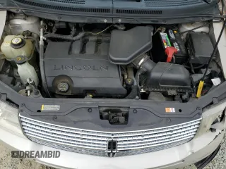 2007 Lincoln MKX z VIN 2LMDU68C07BJ35947, wystawiony jako Copart lot #51804485 z przebiegiem 182 536 mil mil oraz Szkoda całkowita • Salvage title. Historia ofert i sprzedaży dostępna na DreamBid. Obrazek 13.