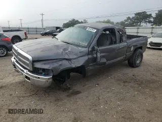 2001 Dodge 1500 with VIN 3B7HC13Y11M571867, listed as a Copart auction lot 60493945 with Not provided miles and Salvage title. Bid and sale history available at DreamBid. Image 1.