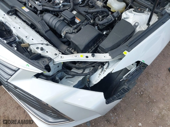2022 Toyota Avalon Hybrid Limited with VIN 4T1DA1AB1NU013114, listed as a IAAI auction lot 42022922 with 30,686 mi miles. Bid and sale history available at carsss.com. Image 6.