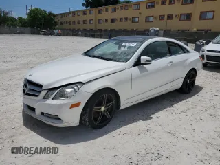2013 Mercedes-Benz E 350 с VIN WDDKJ5KB7DF198702, выставлен на аукционе Copart как лот 66756735 с пробегом 141 884 миль миль и Чистый • Clean title. История ставок и продаж доступна на DreamBid. Изображение 1.