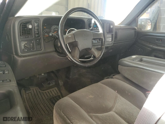 2007 Chevrolet Silverado 2500HD Classic Work Truck with VIN 1GCHK24U57E123134, listed as a Copart auction lot 84078994 with 160,160 mi miles and Salvage Title. Bid and sale history available at carsss.com. Image 8.