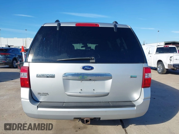 2013 Ford Expedition EL Limited with VIN 1FMJK1K50DEF59369, listed as a IAAI auction lot 41304762 with 147,215 mi miles. Bid and sale history available at carsss.com. Image 17.