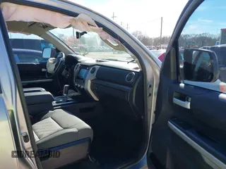 2017 Toyota Tundra 2WD SR5 with VIN 5TFEW5F13HX215375, listed as a IAAI auction lot 41716639 with 78,815 mi miles. Bid and sale history available at carsss.com. Image 5.