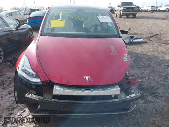 2021 Tesla Model Y Long Range with VIN 5YJYGDEE3MF212845, listed as a IAAI auction lot 41864260 with 43,451 mi miles. Bid and sale history available at carsss.com. Image 12.