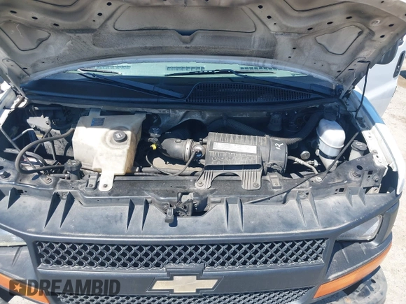 2006 Chevrolet Express Cargo with VIN 1GCFG15X561178118, listed as a IAAI auction lot 42609852 with 300,347 mi miles and . Bid and sale history available at DreamBid. Image 10.