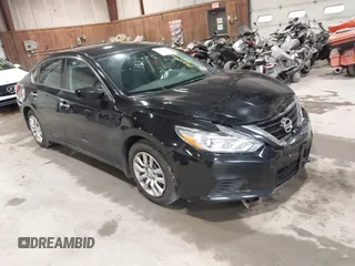 2016 Nissan Altima S with VIN 1N4AL3AP9GN352778, listed as a IAAI auction lot 42444235 with 152,275 mi miles and . Bid and sale history available at DreamBid. Image 1.