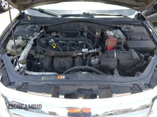 2010 Ford Fusion SE с VIN 3FAHP0HA2AR234711, выставлен на аукционе IAAI как лот 42616491 с пробегом 180 660 миль миль и . История ставок и продаж доступна на DreamBid. Изображение 10.