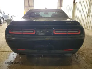 2019 Dodge Challenger R/T Scat Pack z VIN 2C3CDZFJ0KH691443, wystawiony jako Copart lot #48391895 z przebiegiem 64 972 mil mil oraz Szkoda całkowita • Salvage title. Historia ofert i sprzedaży dostępna na DreamBid. Obrazek 6.