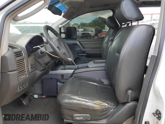 2005 Nissan Titan SE with VIN 1N6AA07A45N562362, listed as a Copart auction lot 70682294 with 229,467 mi miles and Clean Title. Bid and sale history available at DreamBid. Image 7.