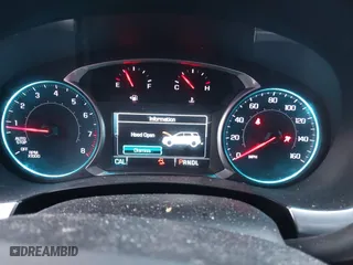 2019 Chevrolet Traverse LT Cloth with VIN 1GNEVGKWXKJ100533, listed as a IAAI auction lot 41592345 with 122,317 mi miles. Bid and sale history available at carsss.com. Image 7.