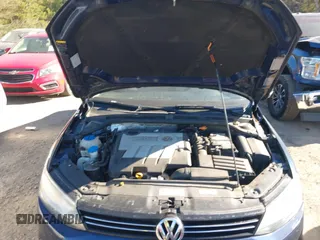 2014 Volkswagen Jetta TDI w/Premium with VIN 3VWLL7AJ8EM432471, listed as a IAAI auction lot 41695764 with 116,083 mi miles and . Bid and sale history available at DreamBid. Image 10.