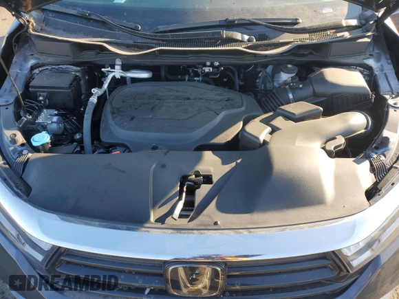 2024 Honda Odyssey EX-L with VIN 5FNRL6H62RB049354, listed as a Copart auction lot 88911795 with 2,553 mi miles and Salvage Title. Bid and sale history available at DreamBid. Image 12.