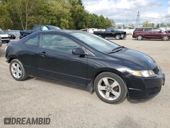 2011 Honda Civic Cpe LX with VIN 2HGFG1B66BH002753, listed as a Copart auction lot 72696164 with 200,377 mi miles and Salvage Title. Bid and sale history available at carsss.com. Image 4.