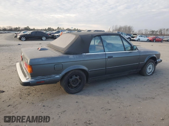 1987 BMW 3 Series z VIN WBABB1301H1928231, wystawiony jako Copart lot #85221174 z przebiegiem 159 400 mil mil oraz Czysty tytuł • Clean title. Historia ofert i sprzedaży dostępna na DreamBid. Obrazek 3.