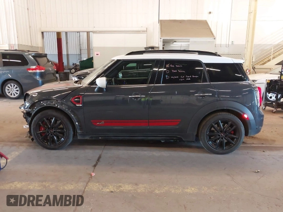 2020 MINI Countryman John Cooper Works z VIN WMZYZ9C07L3L84189, wystawiony jako IAAI lot #42163459 z przebiegiem 49 416 mil mil oraz . Historia ofert i sprzedaży dostępna na DreamBid. Obrazek 15.