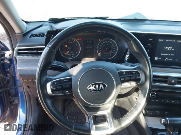 2021 Kia K5 EX with VIN 5XXG34J2XMG045447, listed as a IAAI auction lot 41108034 with 58,683 mi miles. Bid and sale history available at carsss.com. Image 7.