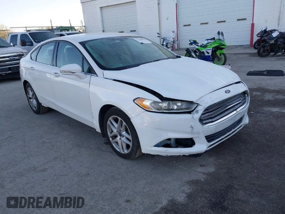 2016 Ford Fusion SE with VIN 3FA6P0H71GR243369, listed as a IAAI auction lot 41586316 with 161,009 mi miles. Bid and sale history available at carsss.com. Image 1.