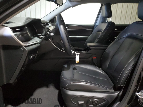 2021 Jeep Grand Cherokee Limited with VIN 1C4RJKBG3M8181001, listed as a Copart auction lot 50042865 with 60,668 mi miles and Salvage Title. Bid and sale history available at DreamBid. Image 7.