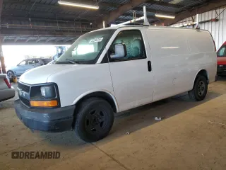 2008 Chevrolet Express Cargo z VIN 1GCFG15X281124438, wystawiony jako Copart lot #42268255 z przebiegiem 250 967 mil mil oraz Czysty tytuł • Clean title. Historia ofert i sprzedaży dostępna na DreamBid. Obrazek 1.
