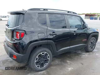 2016 Jeep Renegade Trailhawk with VIN ZACCJBCT2GPD27483, listed as a IAAI auction lot 42818326 with 123,039 mi miles and . Bid and sale history available at DreamBid. Image 4.